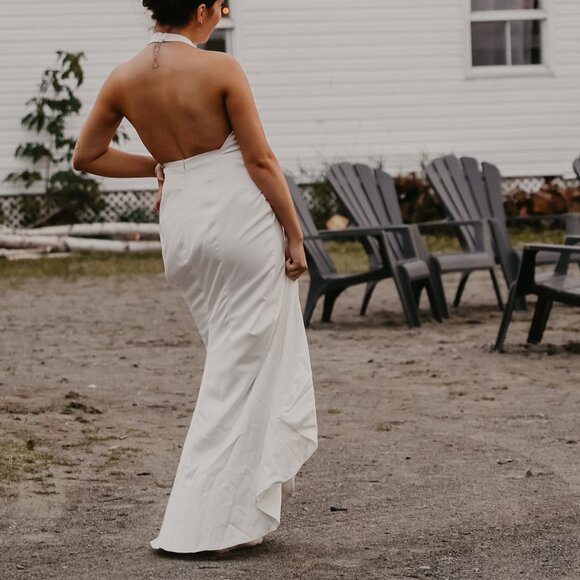 Milla White Mock Neck Sleeveless Low Slit Dress - Picture 3 of 16